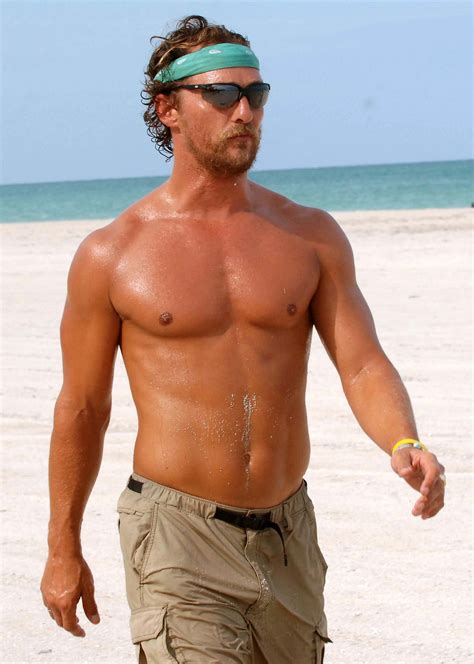 the actor was scruffy while working out on the beach in august 2006 prepare to fall in love