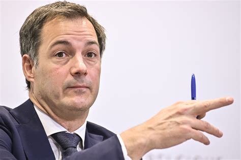 Ce dernier a été tué à scooter alors qu'il tentait d'échapper à un contrôle de police. Confinement Belgique - Covid 19 Le Point Sur Les Regles Du ...