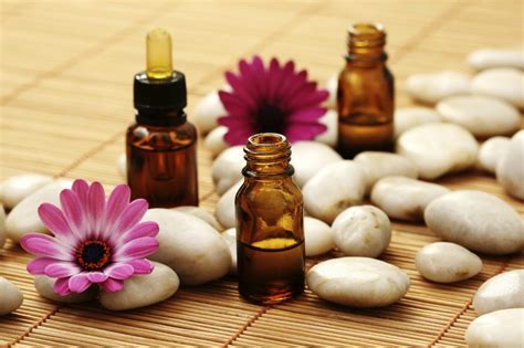Aromatherapy Massage What You Need To Know Renaissance College