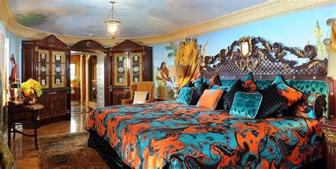 A Look Inside Gianni Versaces Totally Ridiculous Miami Mansion