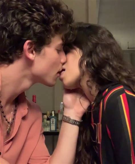Shawn Mendes Camila Cabello Poke Fun At Fans Saying They Kiss Like