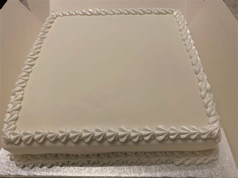 Plain Icing Square Cake My Cakes And Cakes