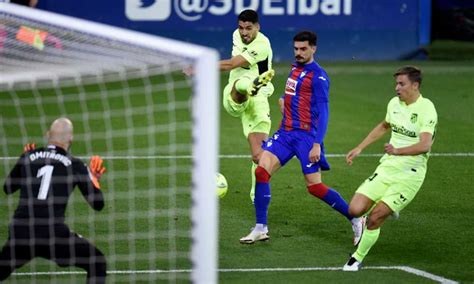 We designed a new, smart and advanced coverage to more than 50 tournaments with. FilGoal | أخبار | سواريز ينتقم لـ أوبلاك من حارس إيبار ...