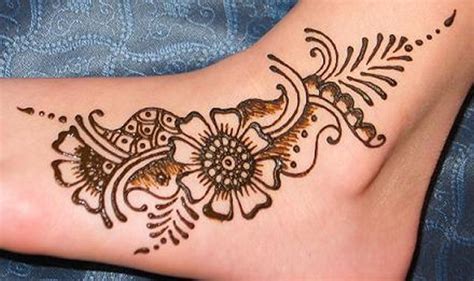 A Collection Of Simple Mehndi Designs For Ladies Sheideas