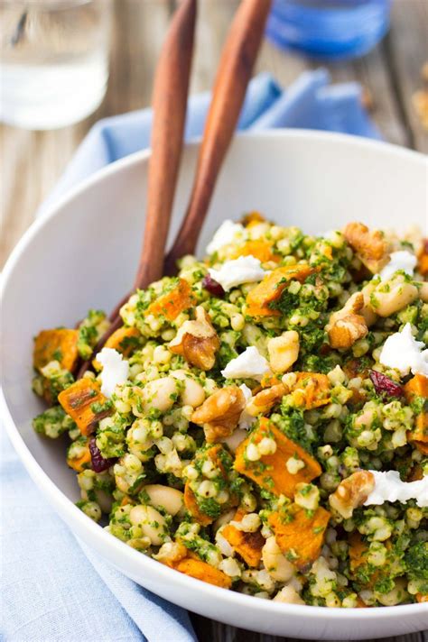 The crunchy, tangy, sweetness of this. The perfect filling fall salad filled with whole grains ...