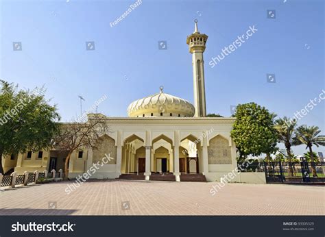 Mosque In Dubai Bastakiya District Uae The Bastakia Quarter Or