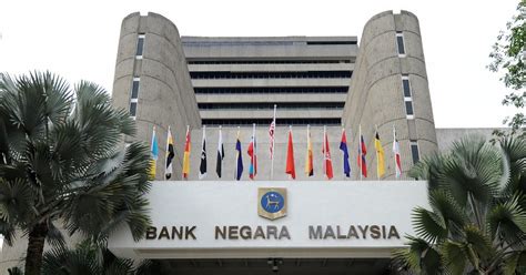 It also advises the government regarding the financial standing of the economy and is also actively involved in everything to do with trading forex in malaysia. Malaysia: Bank Negara Malaysia