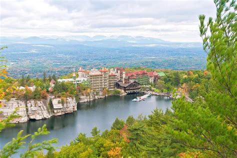 Mohonk Mountain House Stock Image Image Of Colorful 34633411