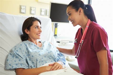 Tips To Help New Staff Nurses Improve Patient Communication