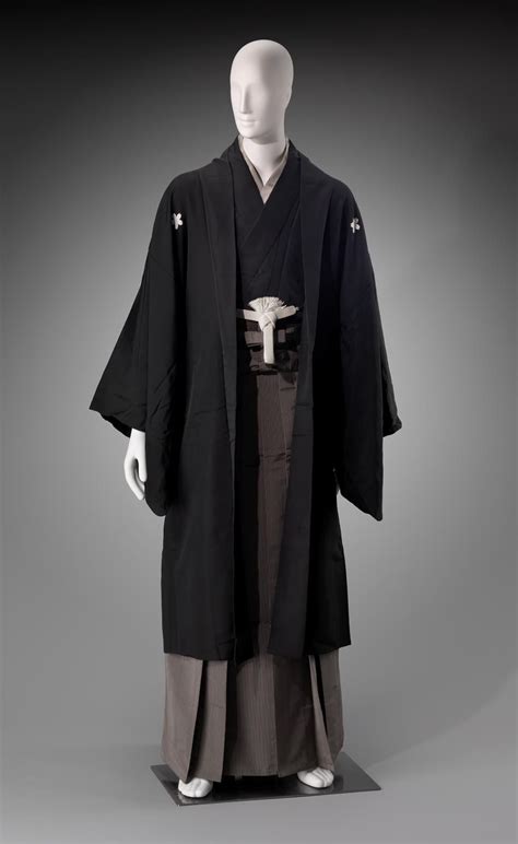Mans Formal Kimono Or Long Robe In Plain Black With Five White Floral Crests Along Upper Fro