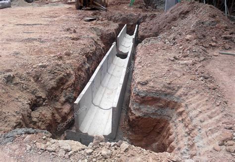 Underground Precast Concrete Box Culvert Drain — Stock