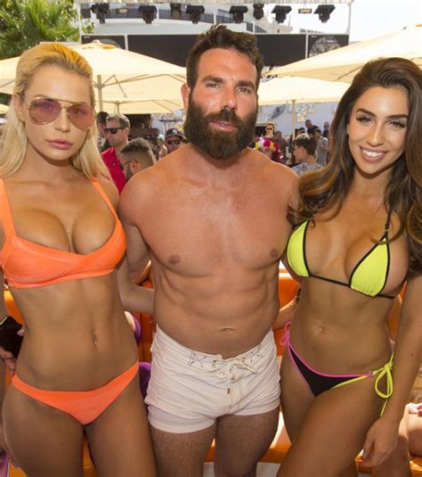 Vicky Pattison And Dan Bilzerian Get Close In Ibiza Did You Bang Though Daily Star