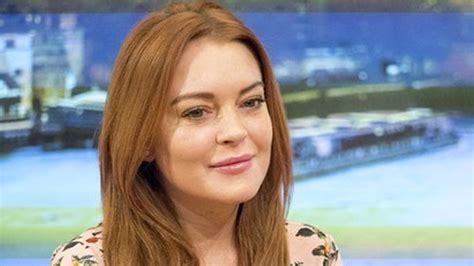 Lindsay Lohan Claims She Was Racially Profiled For Wearing A Headscarf At London Airport