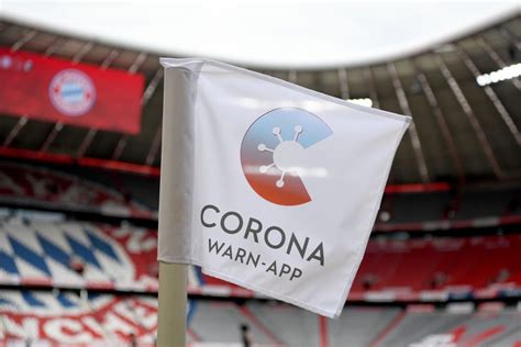 Select a team, choose keepers, defenders, midfielders and strikers and share your squad on social media. Extremer Einbruch auf dem Transfermarkt: BL-Klubs haben 500 Mio. Euro weniger ausgegeben ...