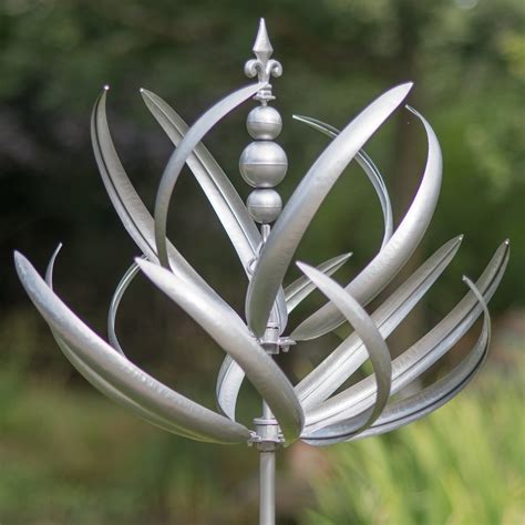 Windsor Garden Sculpture Kinetic Wind Spinner Spinning Etsy