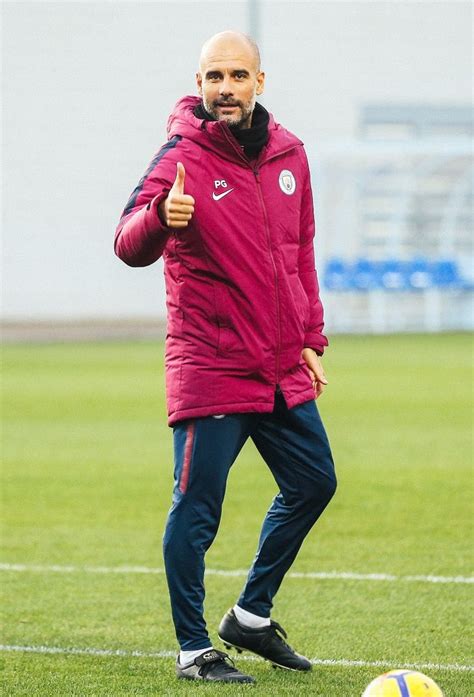 Flankiert wird das ganze mit ordentlich communitycontent. Pin by Ebtisam on Pep Guardiola | Pep guardiola, Pep ...