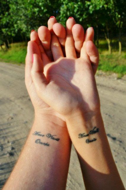 amor vincit omnia useoffantasy tatoeage ideeën tatoeage