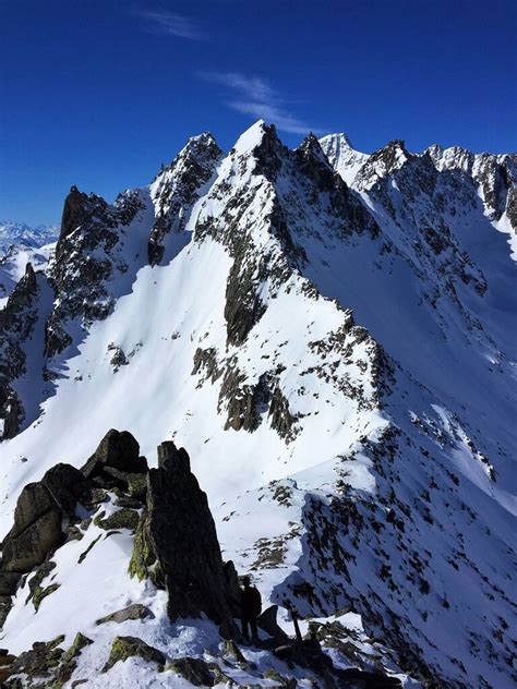 Skitour: Auf den Lochberg in der Schweiz | Bergwelten