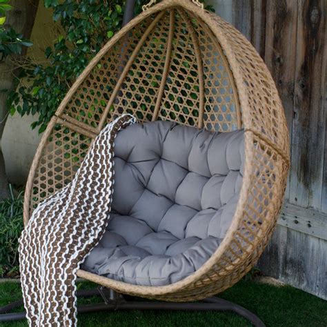 Hanging egg chairs made of wood are, besides those made of rattan, the most popular swings made of natural material. Belham Living Cayman Resin Wicker Hanging Double Egg Chair ...