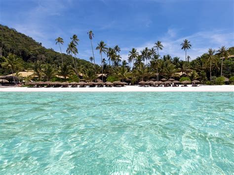 Located on the beautiful redang island, redang island resort offers standalone chalets that overlook the sea or rainforest. Best Resort In Redang Island: Top 7 Best Options! [2021 ...