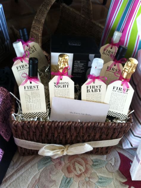 Probably The Coolest Wedding Gift I Ve Ever Seen Adorable Basket And