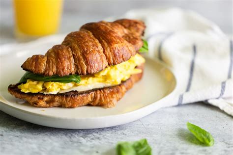 Toasted Croissant Breakfast Sandwich Food Banjo
