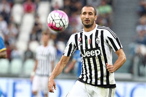 As he matured, he switched to playing as a winger and finally he. Giorgio Chiellini Wallpapers Images Photos Pictures ...