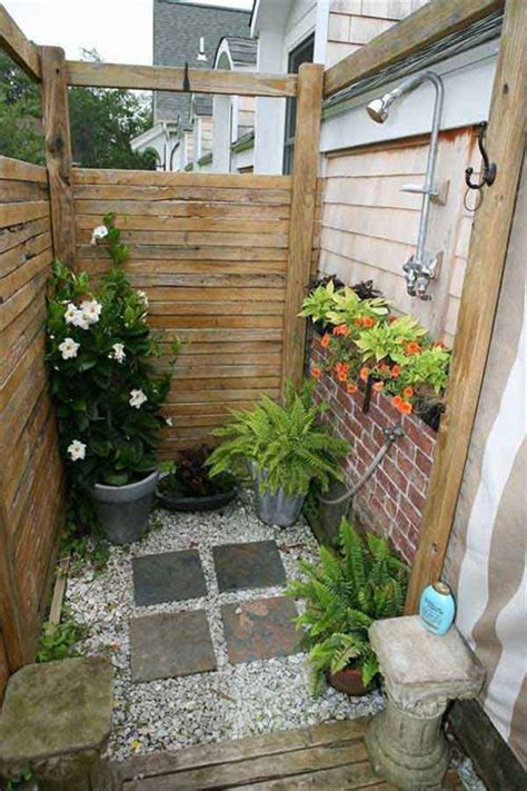 Check spelling or type a new query. DIY Pallet Outdoor Shower | Pallets Designs