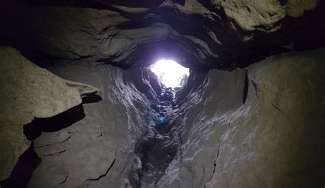 Exploring Worlds Longest Sandstone Cave In Meghalaya Whatshot Kolkata