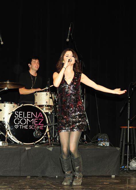 2009 Selena Gomez Photo 9956290 Fanpop