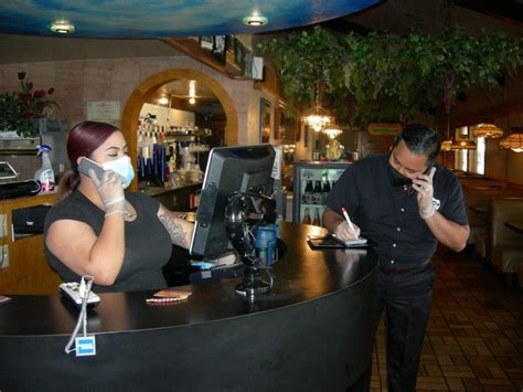 El Paso restaurants weigh options as Abbott permits partial reopening