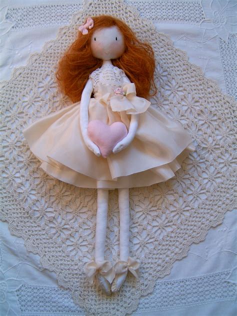 Fabric Doll Handmade Rag Dollssoft Doll Main Poupée De Chiffon