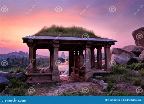 Ancient Ruins Of Hampi On Sunset India Stock Image Image Of Pillars