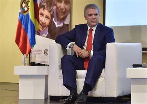 Tras cuatro jornadas de masivas protestas y disturbios por la reforma tributaria, el presidente iván duque anunció que retirará la reforma para formular un. Reforma tributaria y empresas en la era Duque - Las2orillas