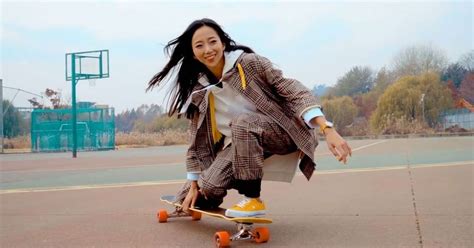 Learn How To Longboard Dance From Viral Sensation Ko Hyojoo Koreaboo