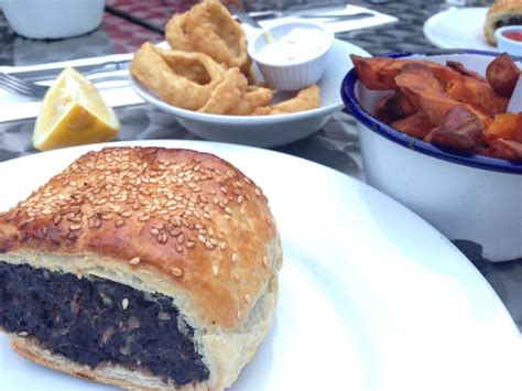 Laura Summers On Twitter Seriously Good Black Pudding Sausage Roll