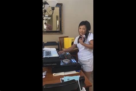Pinay Moms Djing Skills Go Viral Abs Cbn News