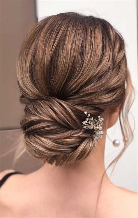 Discover Messy Bun Hairstyles For Wedding Latest Camera Edu Vn