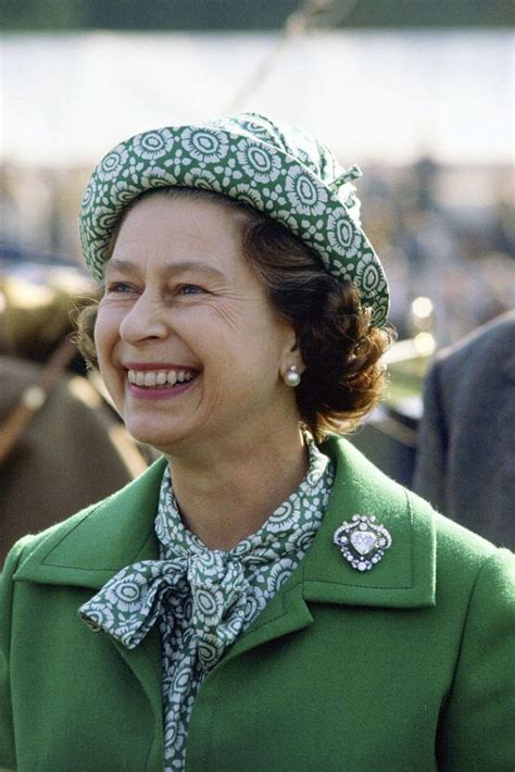 31 Times Queen Elizabeth Proved That Hats Make The Outfit Queen