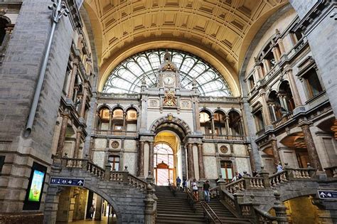 Where is the train station and what is the best way to get there? Best Things To See and Do in Antwerp