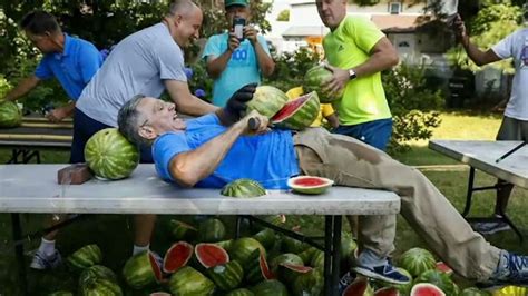 Fox News Man Slices Watermelons On Stomach Sets Guinness World Record World Records Guinness