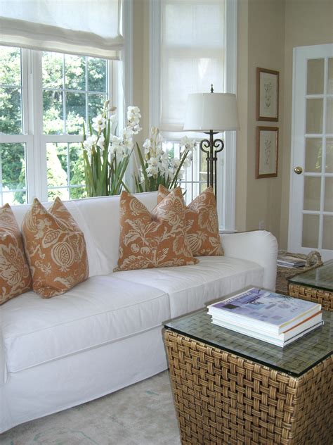 Bay Window Couch Pictures Of Nice Living Rooms