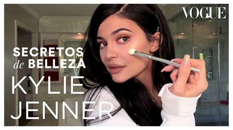 Kylie Jenner Y Su Secreto De Maquillaje Con Los Ojos Cerrados