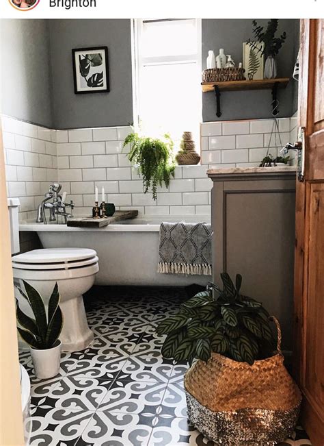 When it comes to storage and organization, small bathrooms can offer quite a challenge. Pin by Jamie Skinner on Inspirational Designs | Cozy ...