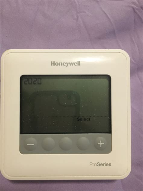 Can You Help Me With A Honeywell Thermostat Its Only A Year Or So Old