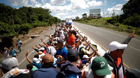 Debunking 5 Viral Images Of The Migrant Caravan The New York Times