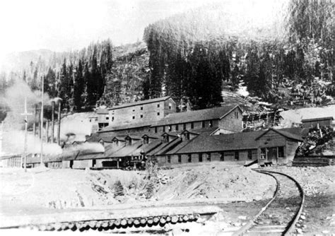 Look The Gold King Mine And Mill In Its Heyday Long Before The Spill
