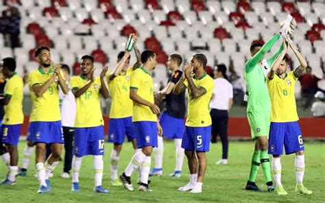 A grande dúvida fica em cima da cris montamos uma seleção brasileira com idade olímpica só com jogadores que atuam no futebol brasileiro contra uma seleção. Seleção Olímpica goleia a Venezuela no 1º jogo nos Aflitos ...