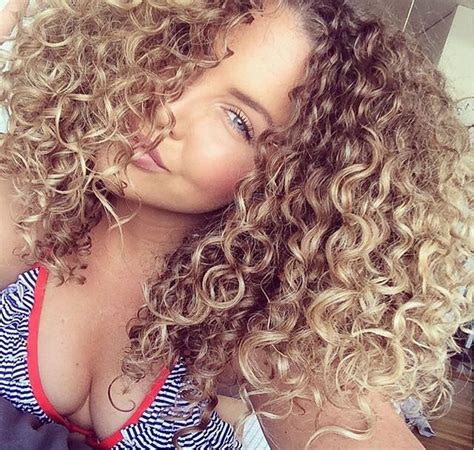 Naturally Curly Hair Nude Free Sexy Wife