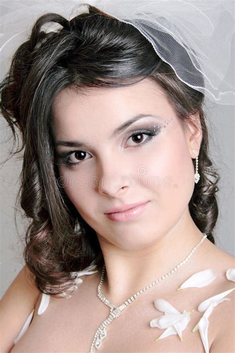 Cara De La Belleza De La Novia Foto De Archivo Imagen De Rubio Adolescencia 91871920